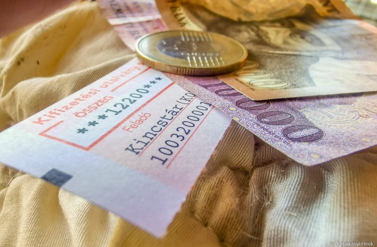 Családi pótlék és családi adókedvezmény 2026: Januártól ez fog változni!