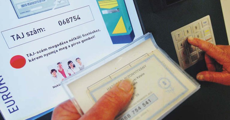 Vége! Teljesen megszűnik a TB Kiskönyv, ez lép a helyébe!