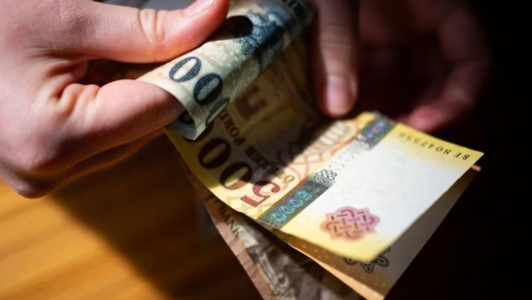 Hamarosan fizetni kell: 5000 forintot kell befizetni sok magyarnak