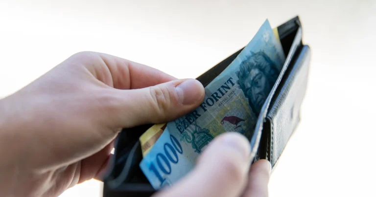 Sokan eleshetnek a munkanélküli segélytől: ezek a szabályok 2026-ban