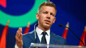 Futótűzként terjed Magyar Péter posztja – elképesztő számok érkeztek
